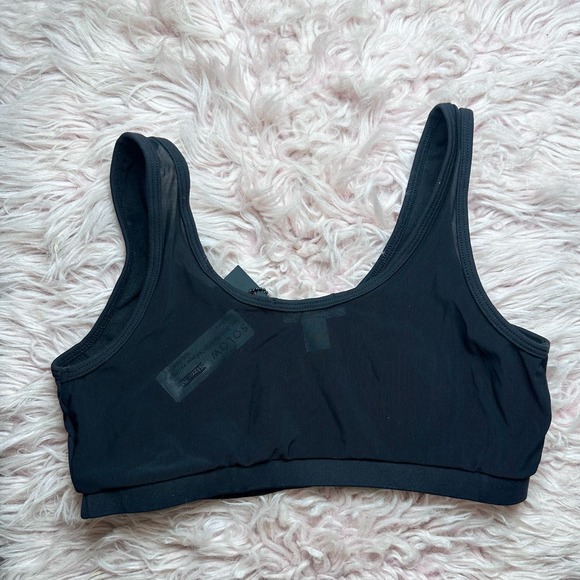 Solow Sports Bra With Contrast Black Size Medium NWT Mesh Bra Vegan Leather - Picture 6 of 6